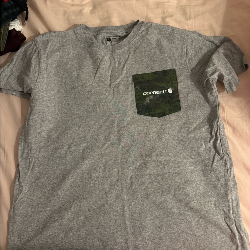Carhartt Gray Short-Sleeve Tee with Green Camo Pocket